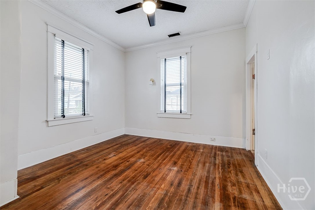 514 Maupas Avenue Savannah, GA 31401 - Photo 38 of 53 Great light in this bedroom.