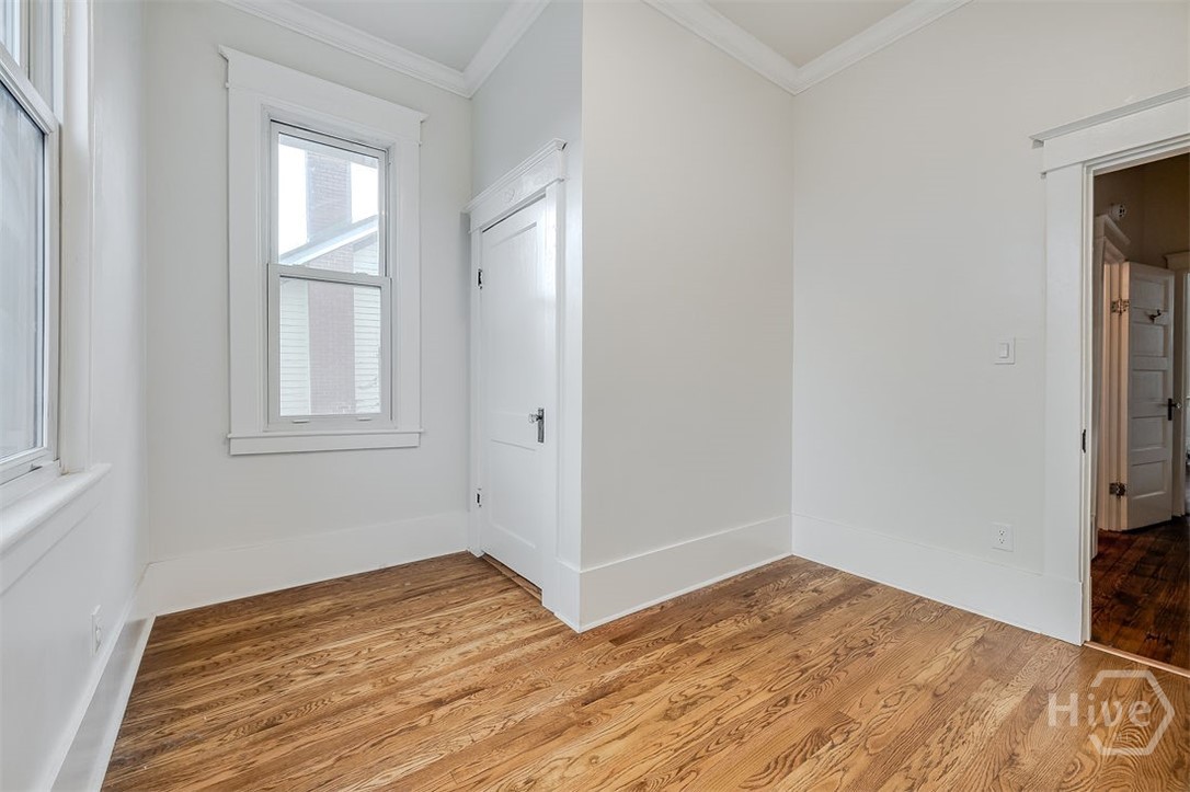 514 Maupas Avenue Savannah, GA 31401 - Photo 43 of 53 The third Bedroom also has the entryway to the heated and cooled attic space.