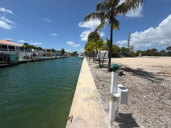 $899,000 | 24764 Overseas Highway, Summerland Key, FL 33042