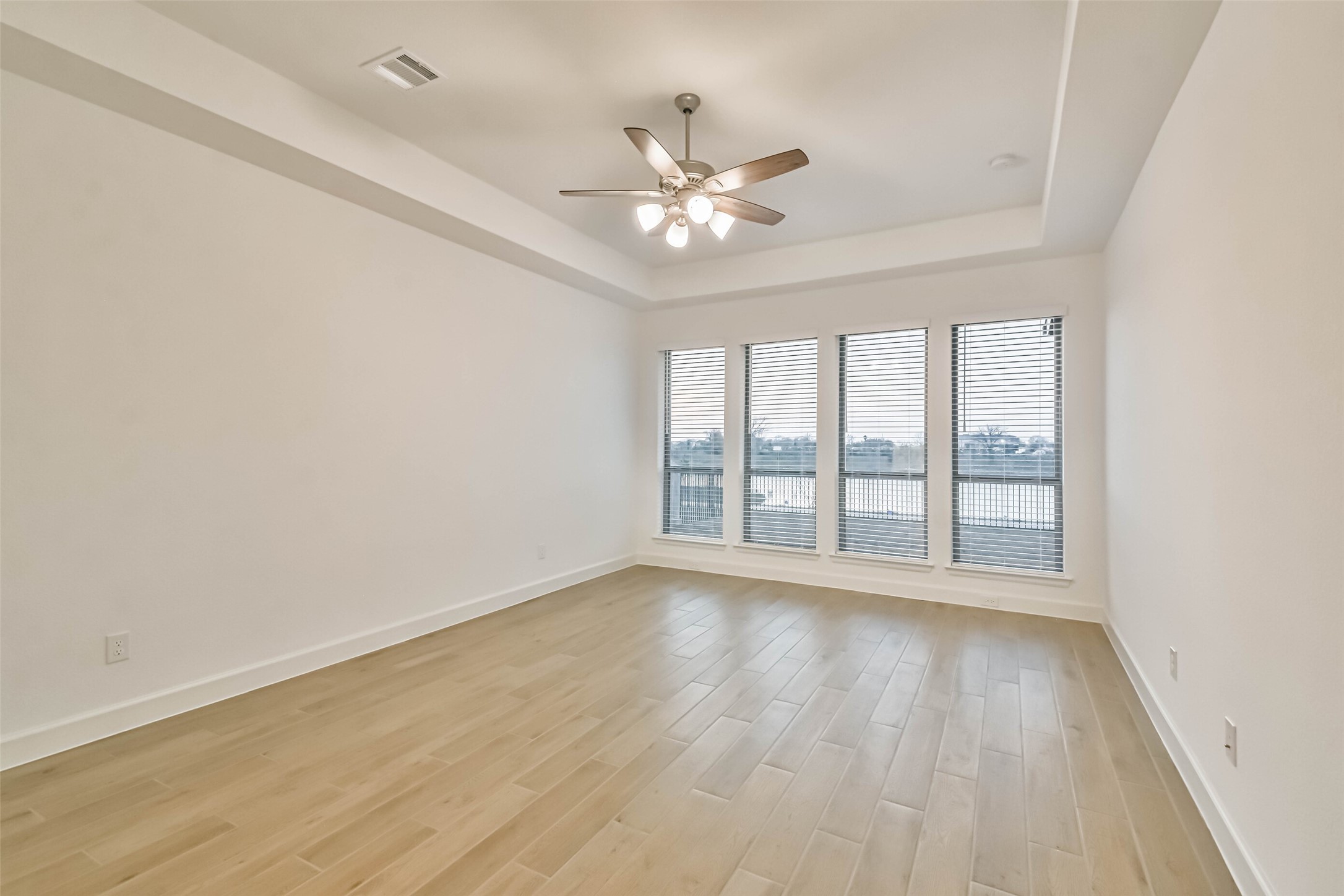 4746 Silo Shadow Way Fulshear, TX 77441 - Photo 10 of 50