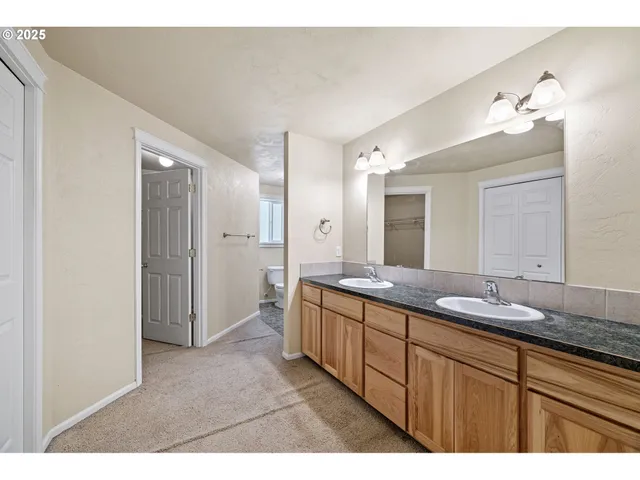 $575,000 | 305 School Avenue, Brownsville, OR 97327