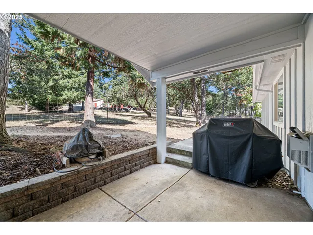 $575,000 | 305 School Avenue, Brownsville, OR 97327