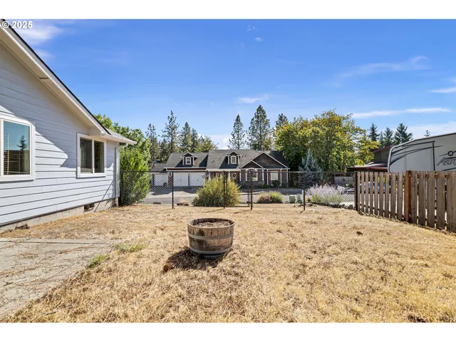 $575,000 | 305 School Avenue, Brownsville, OR 97327