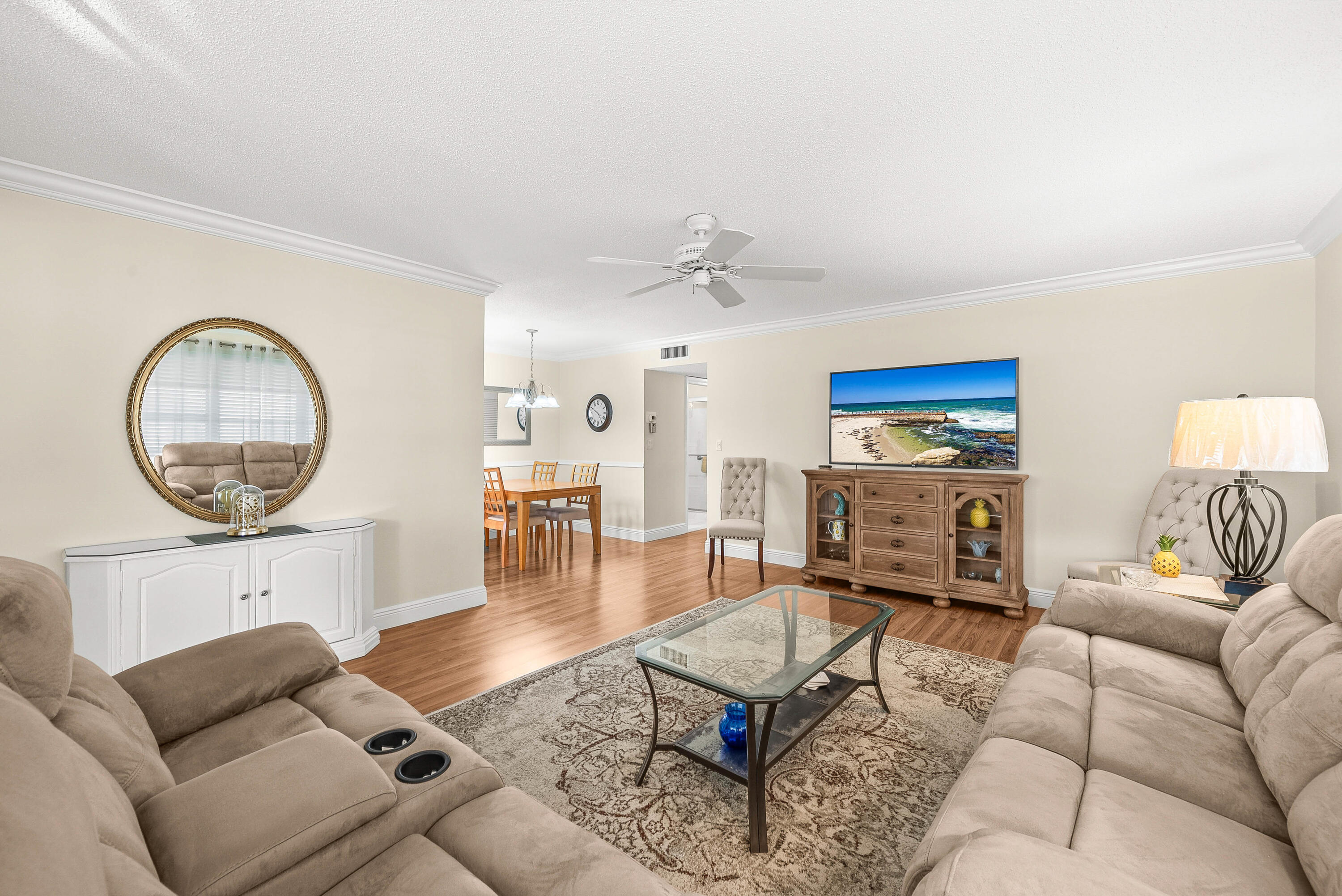 175 High Point Terrace East, Unit D Delray Beach, FL 33445 - Photo 3 of 21 Living Room