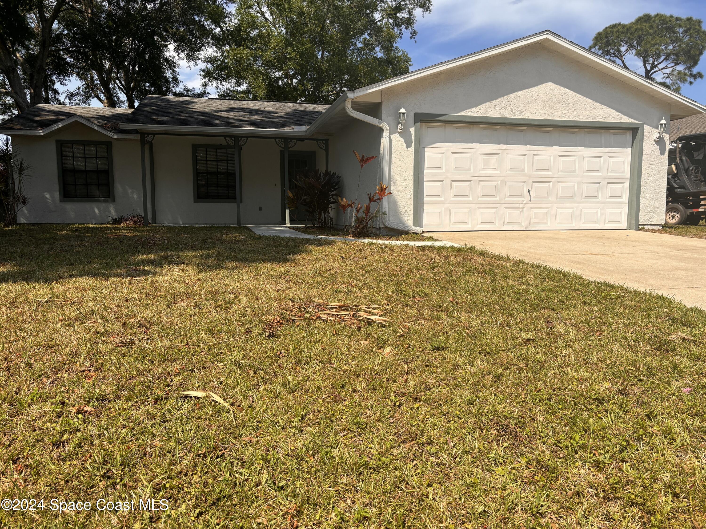 823 Rostock Circle Northwest Palm Bay, FL 32907 - Photo 1 of 14 823 Rostock