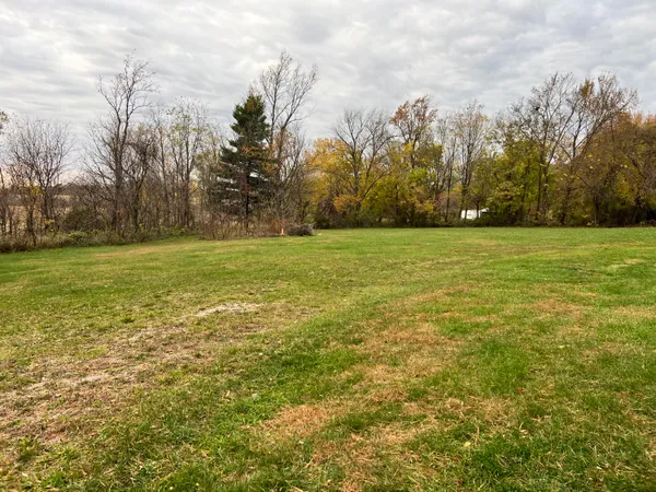 $750,000 | 560 South Grand Street, Schoolcraft, MI 49087