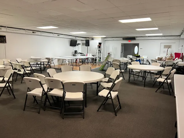 $750,000 | 560 South Grand Street, Schoolcraft, MI 49087