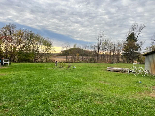 $750,000 | 560 South Grand Street, Schoolcraft, MI 49087