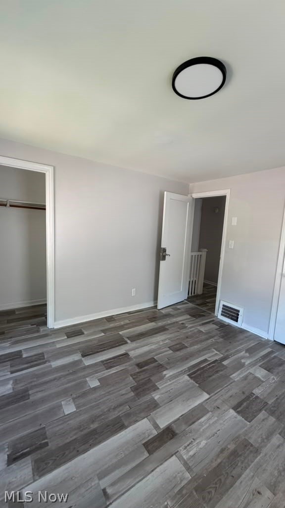 1527 Babbitt Road Euclid, OH 44132 - Photo 4 of 12