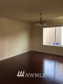 1146 Swan Loop DuPont, WA 98327 - Photo 6 of 16 Gallery Image 6