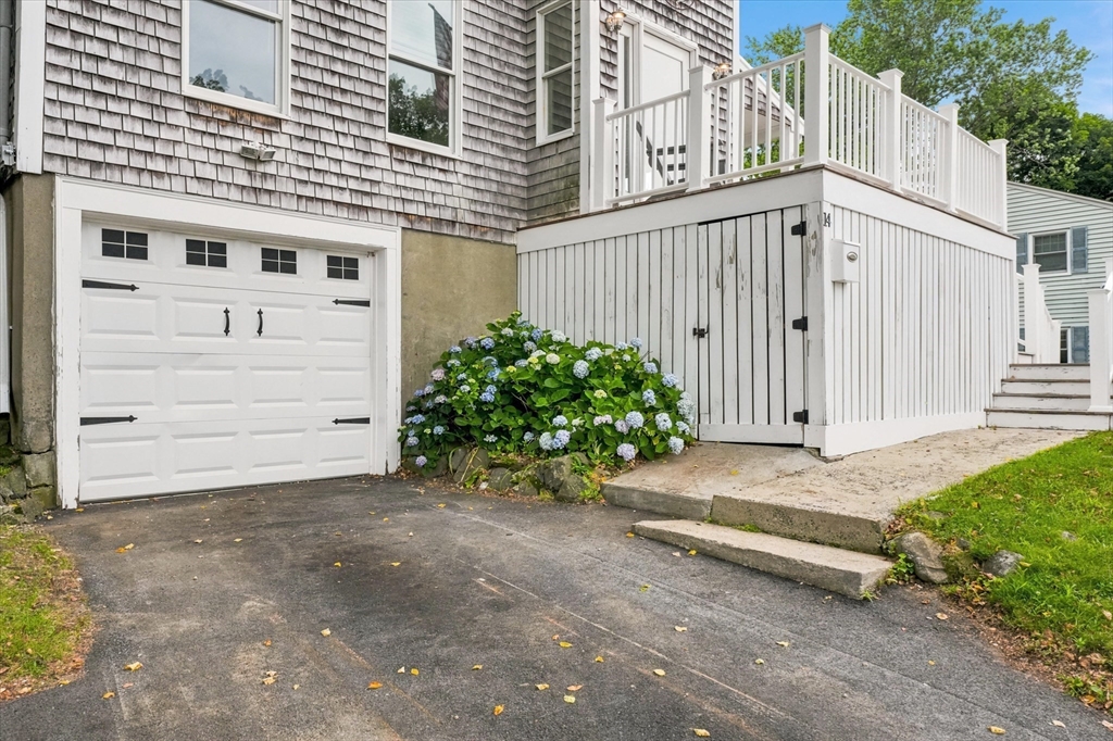 14 Willow Road Marblehead, MA 01945 - Photo 33 of 42