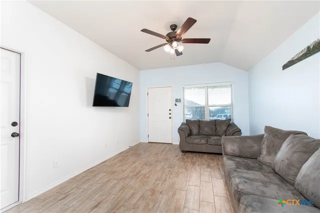 $385,000 | 2413 Alterman Drive, Temple, TX 76504