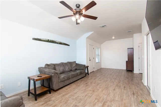 $385,000 | 2413 Alterman Drive, Temple, TX 76504