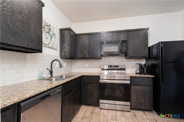 $385,000 | 2413 Alterman Drive, Temple, TX 76504