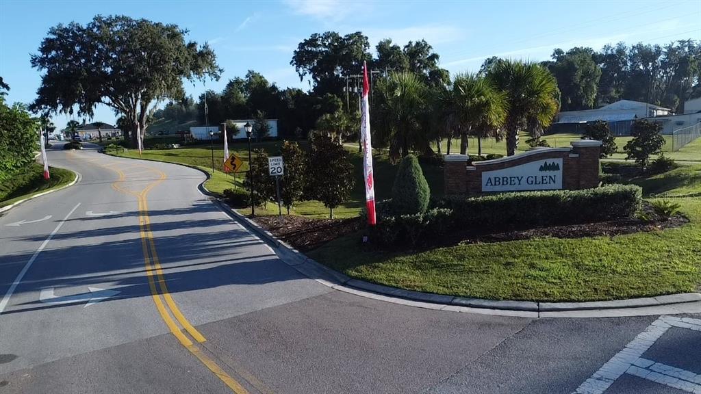 13322 Ogden Glade Road Dade City, FL 33525 - Photo 19 of 24 a view of a garden with plants