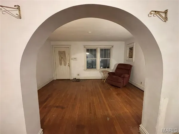 $62,500 | 2031 Switzer Avenue, St. Louis, MO 63136