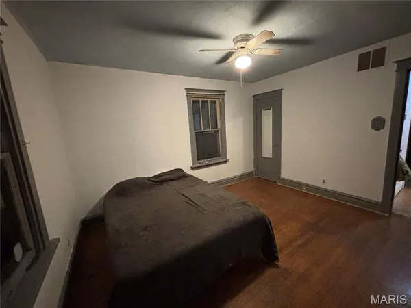 $62,500 | 2031 Switzer Avenue, St. Louis, MO 63136