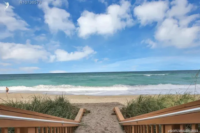 $3,200 | 10600 South Ocean Drive, Unit 2, Jensen Beach, FL 34957