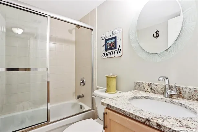 $3,200 | 10600 South Ocean Drive, Unit 2, Jensen Beach, FL 34957