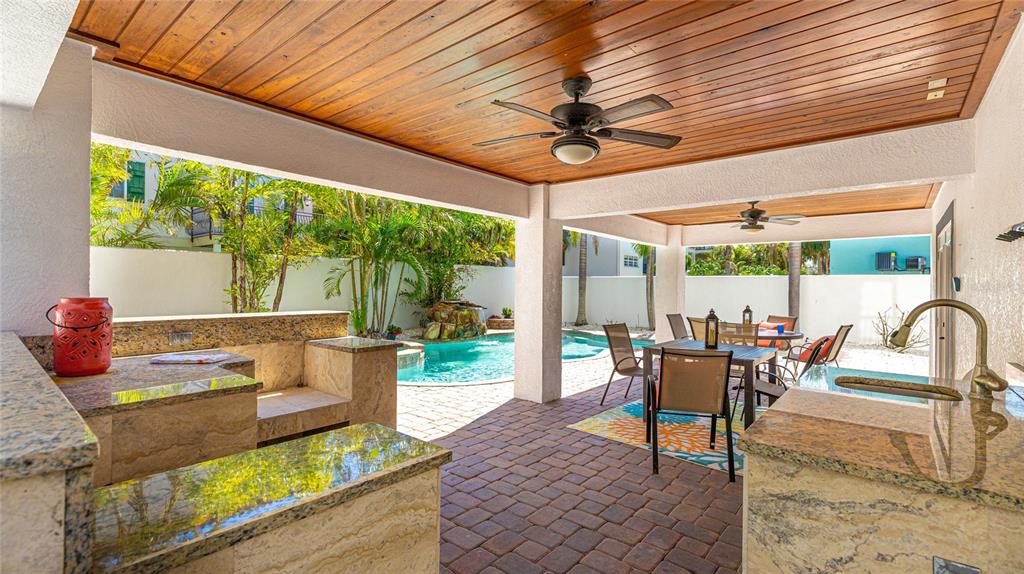 4101 4th Avenue Holmes Beach, FL 34217 - Photo 39 of 60