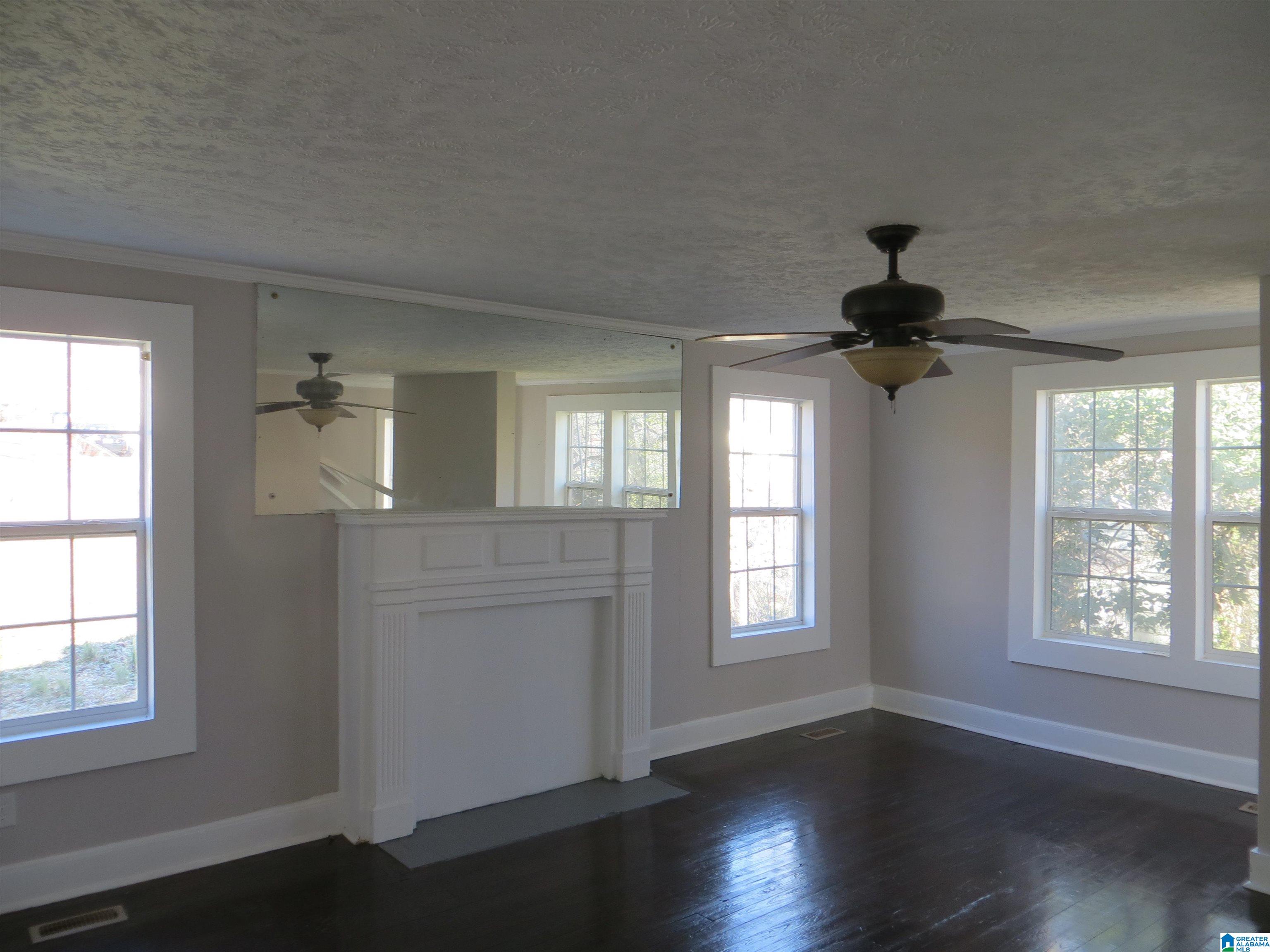 724 Blue Ridge Drive Anniston, AL 36207 - Photo 9 of 43