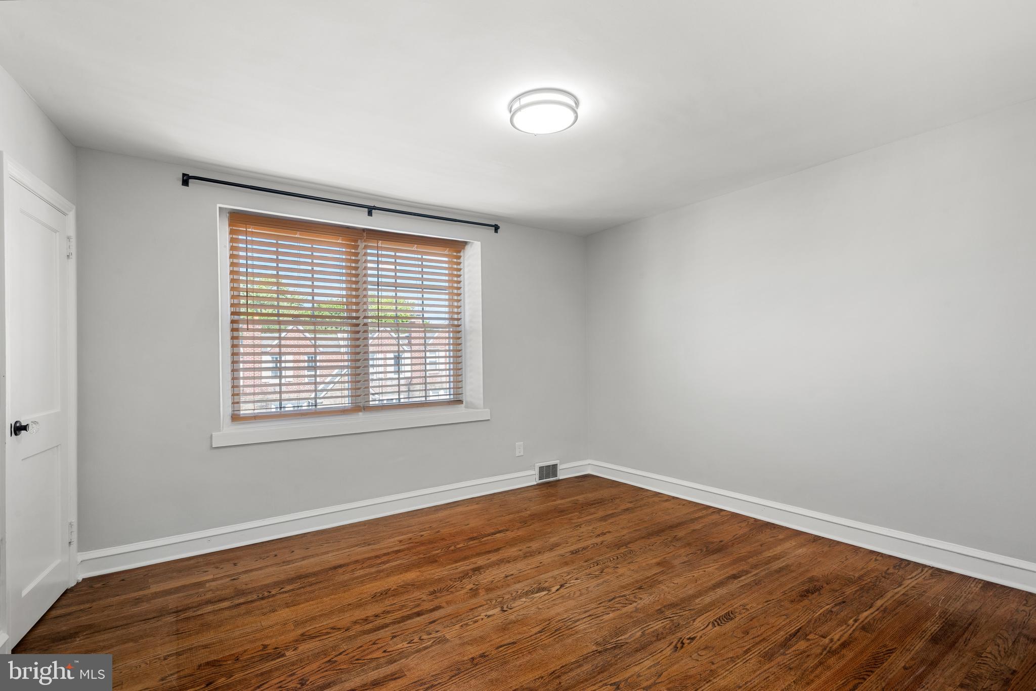 649 Maris Street Philadelphia, PA 19128 - Photo 20 of 28 Owners Bedroom