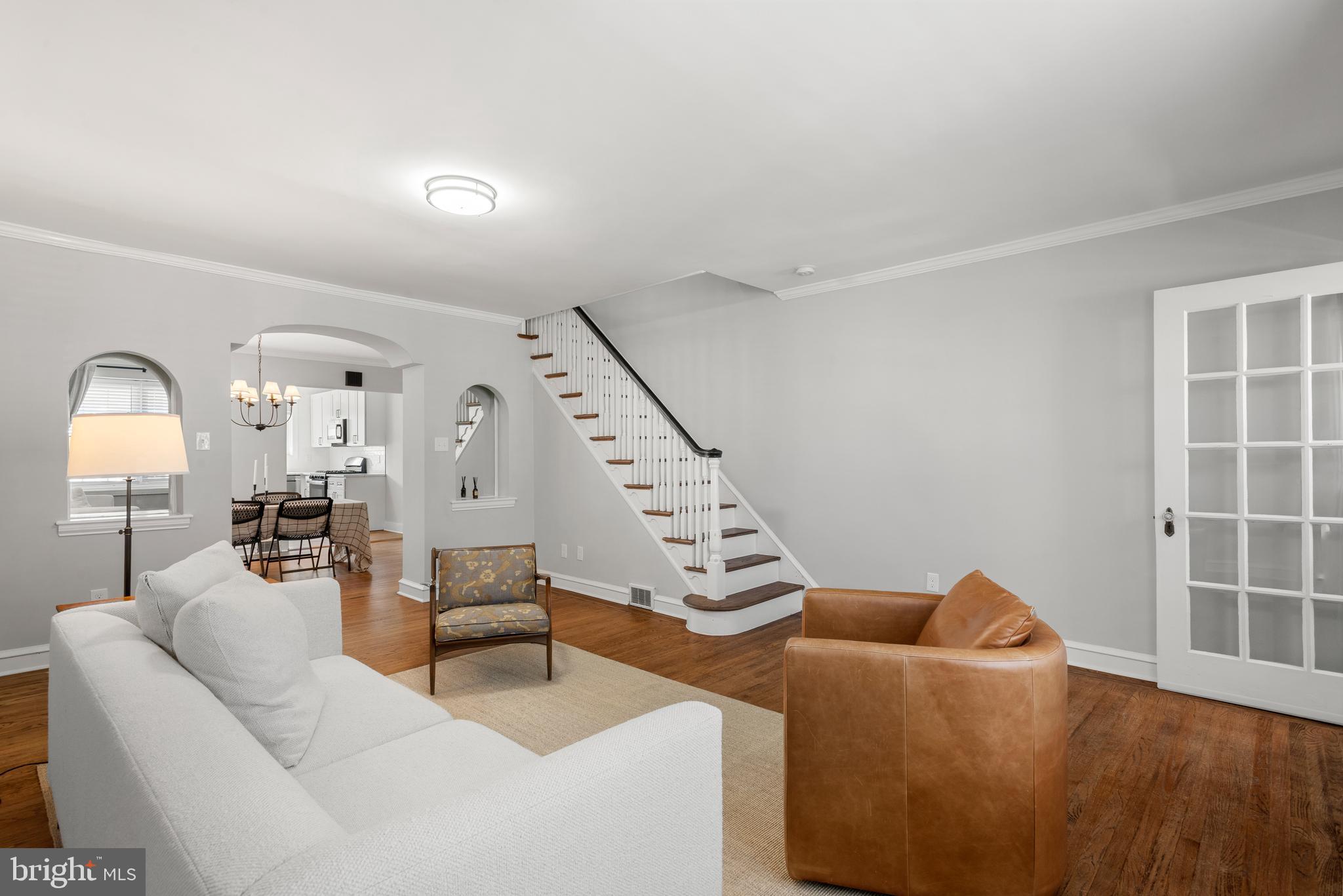 649 Maris Street Philadelphia, PA 19128 - Photo 3 of 28 Crisp and clean