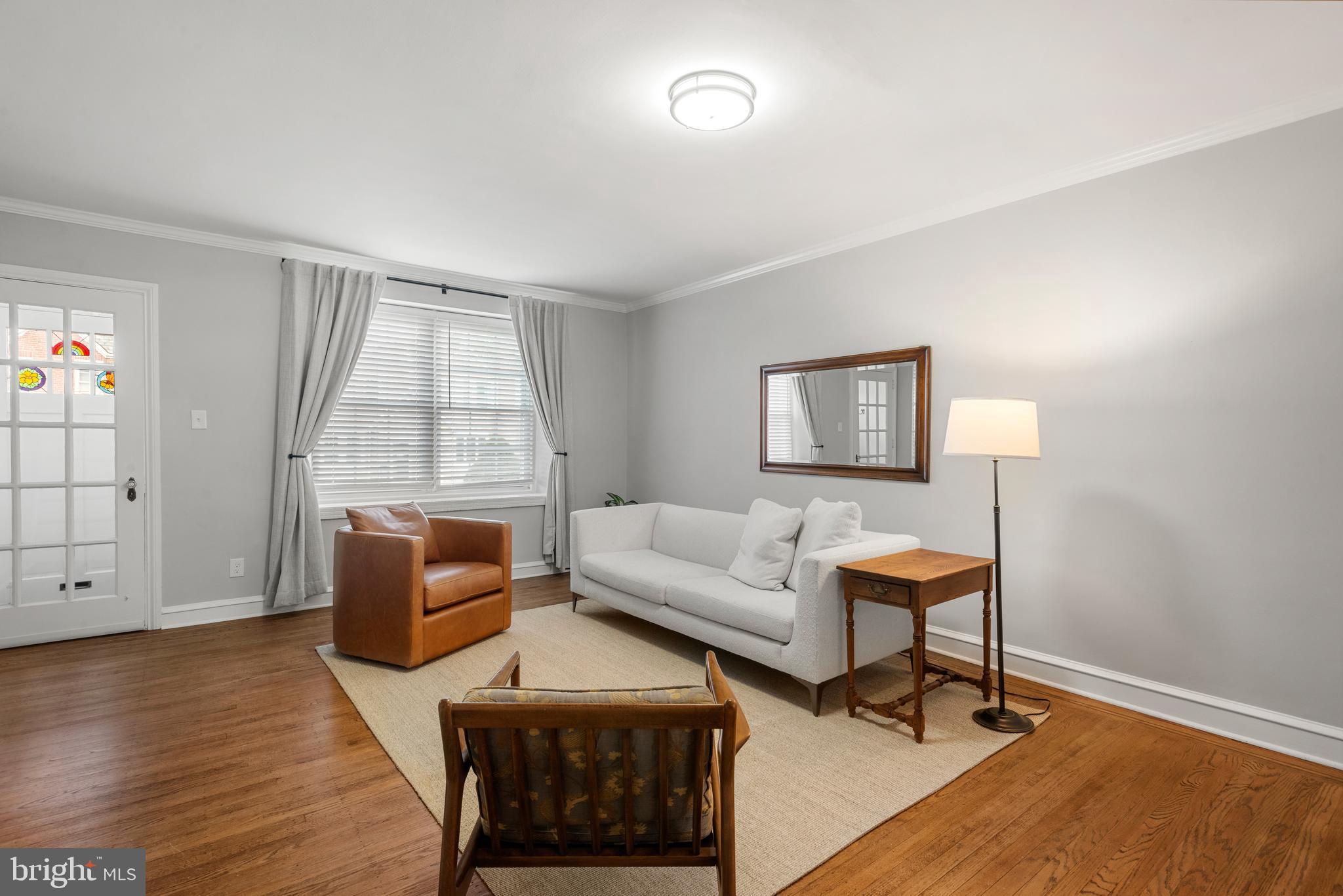 649 Maris Street Philadelphia, PA 19128 - Photo 8 of 28 Gather here with friends