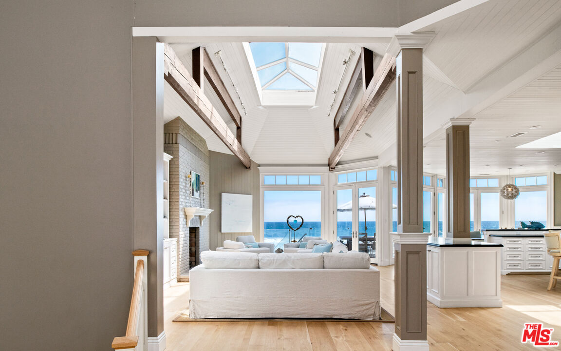 30760 Broad Beach Road Malibu, CA 90265 - Photo 9 of 43