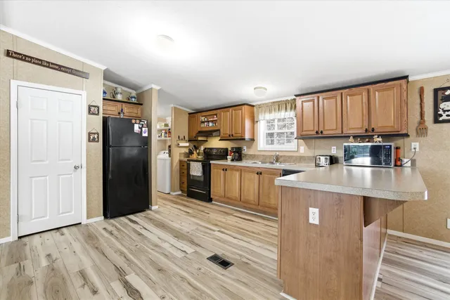 $325,000 | 8 Revere Street, Milton, NH 03851