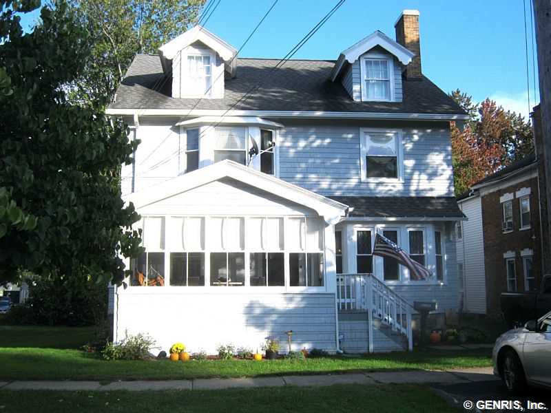 98 Broad Street Lyons, NY 14489 - Photo 1 of 1 Exterior Front