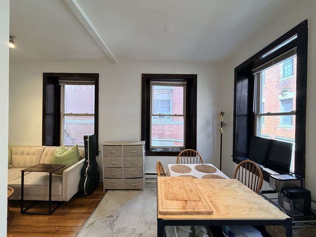 11 Unity Street, Unit 4 Boston, MA 02113 - Photo 4 of 22