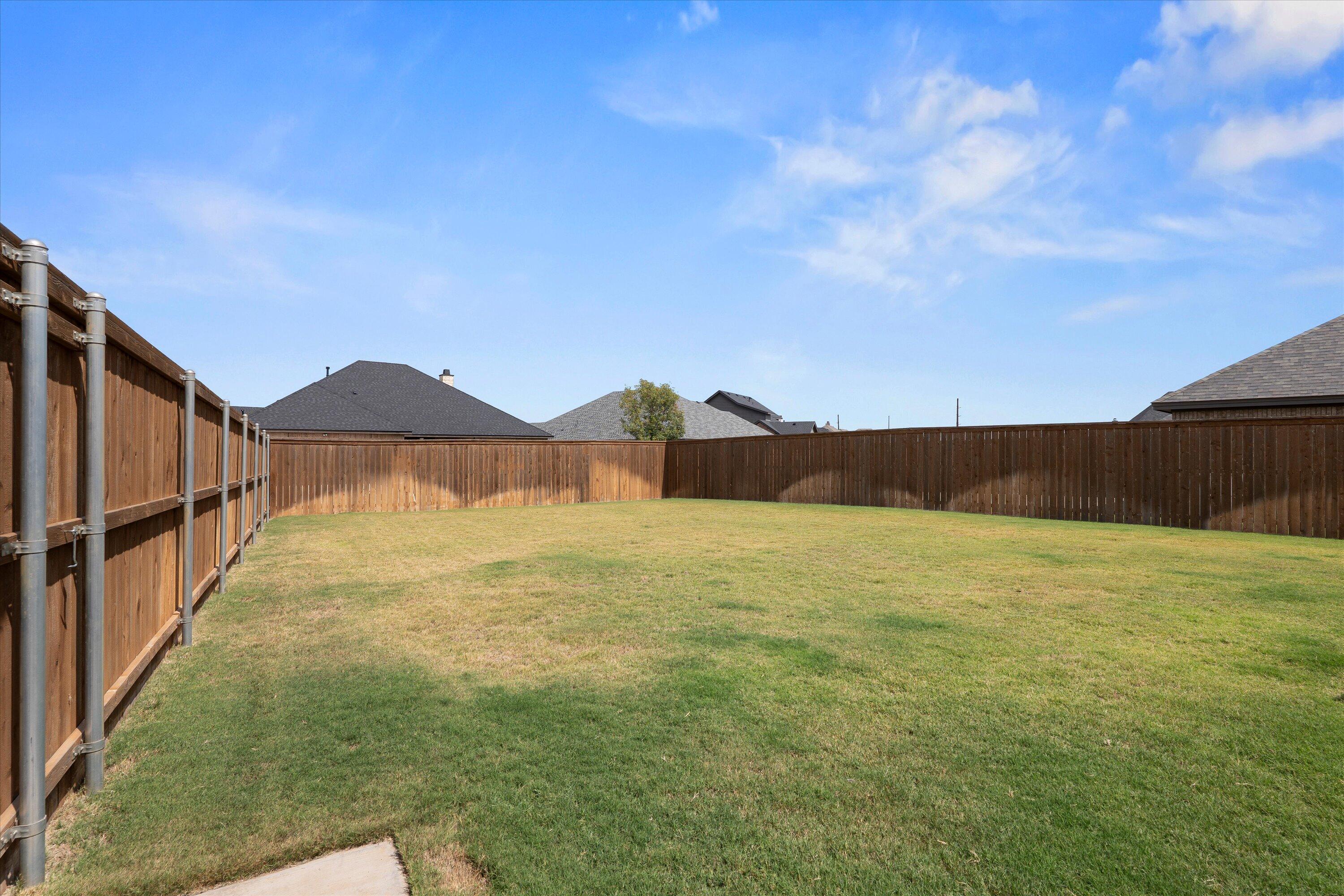 7002 103rd Street Lubbock, TX 79424 - Photo 32 of 35 a view of an ocean