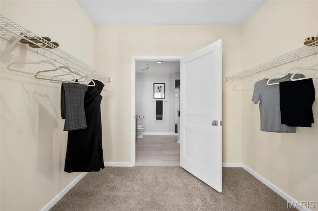 $450,000 | 4909 Laclede Avenue, Unit 805, St. Louis, MO 63108