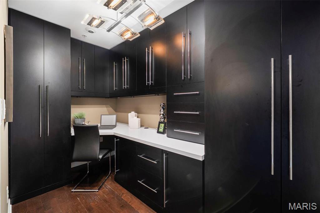 4909 Laclede Avenue, Unit 805 St. Louis, MO 63108 - Photo 20 of 29