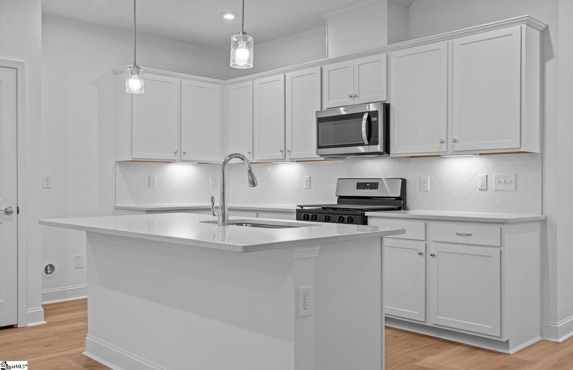 129 Gadwall Way Greenville, SC 29607 - Photo 8 of 30 Gallery Image 8