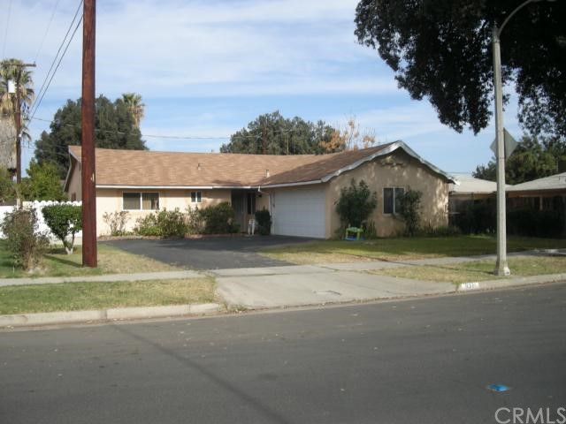 9371 Hawthorne Avenue Riverside, CA 92503 - Photo 1 of 1