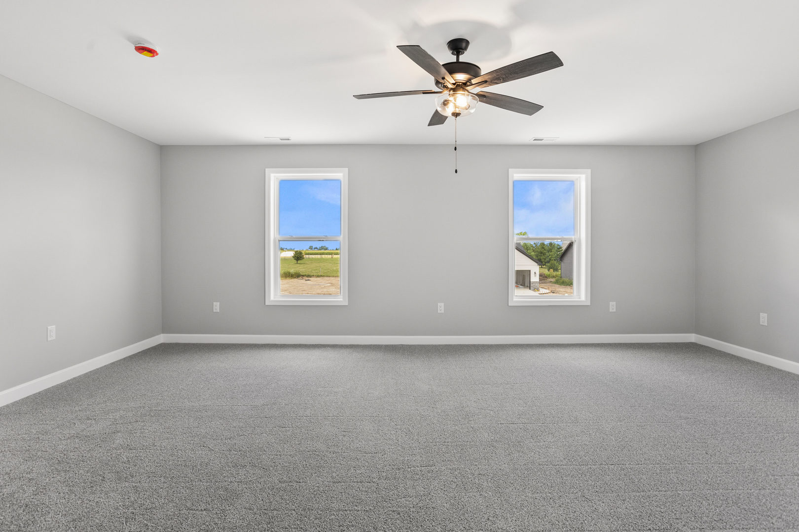 508 Patterson Drive Bloomington, IL 61701 - Photo 18 of 33 a view of an empty room with a window