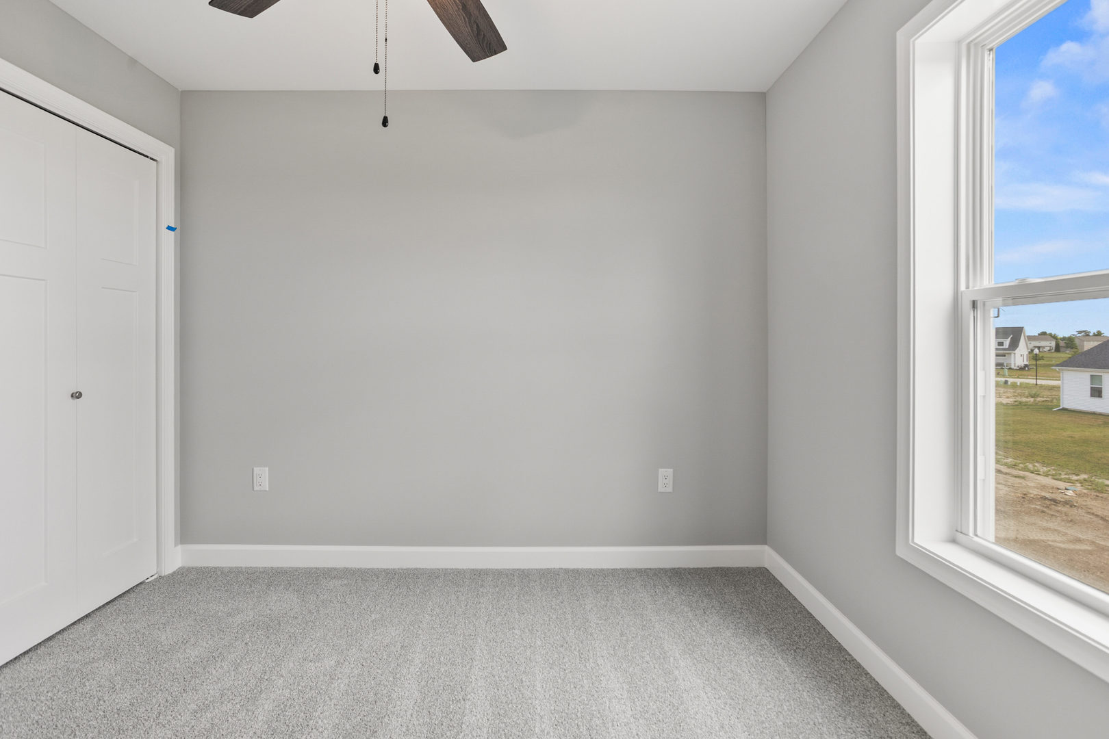 508 Patterson Drive Bloomington, IL 61701 - Photo 25 of 33 a view of an empty room with a window