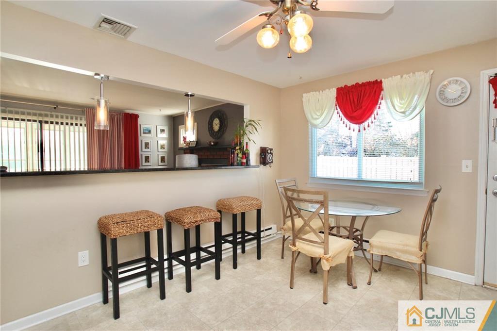 45 Gifford Road Somerset, NJ 08873 - Photo 8 of 25 Gallery Image 8