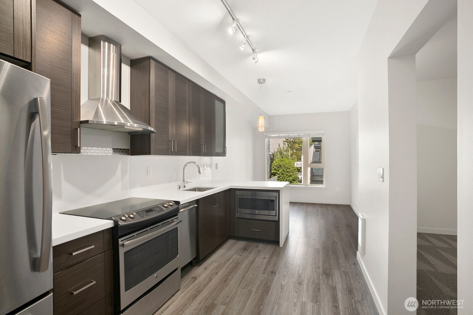 1760 Northwest 56th Street, Unit 421 Seattle, WA 98107 - Photo 5 of 21