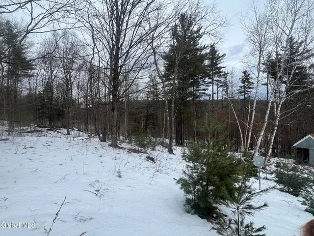 $160,000 | 20 Hampton Heights Way, Hampton, NY 12887