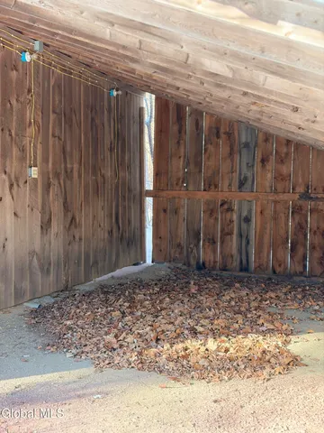 $160,000 | 20 Hampton Heights Way, Hampton, NY 12887