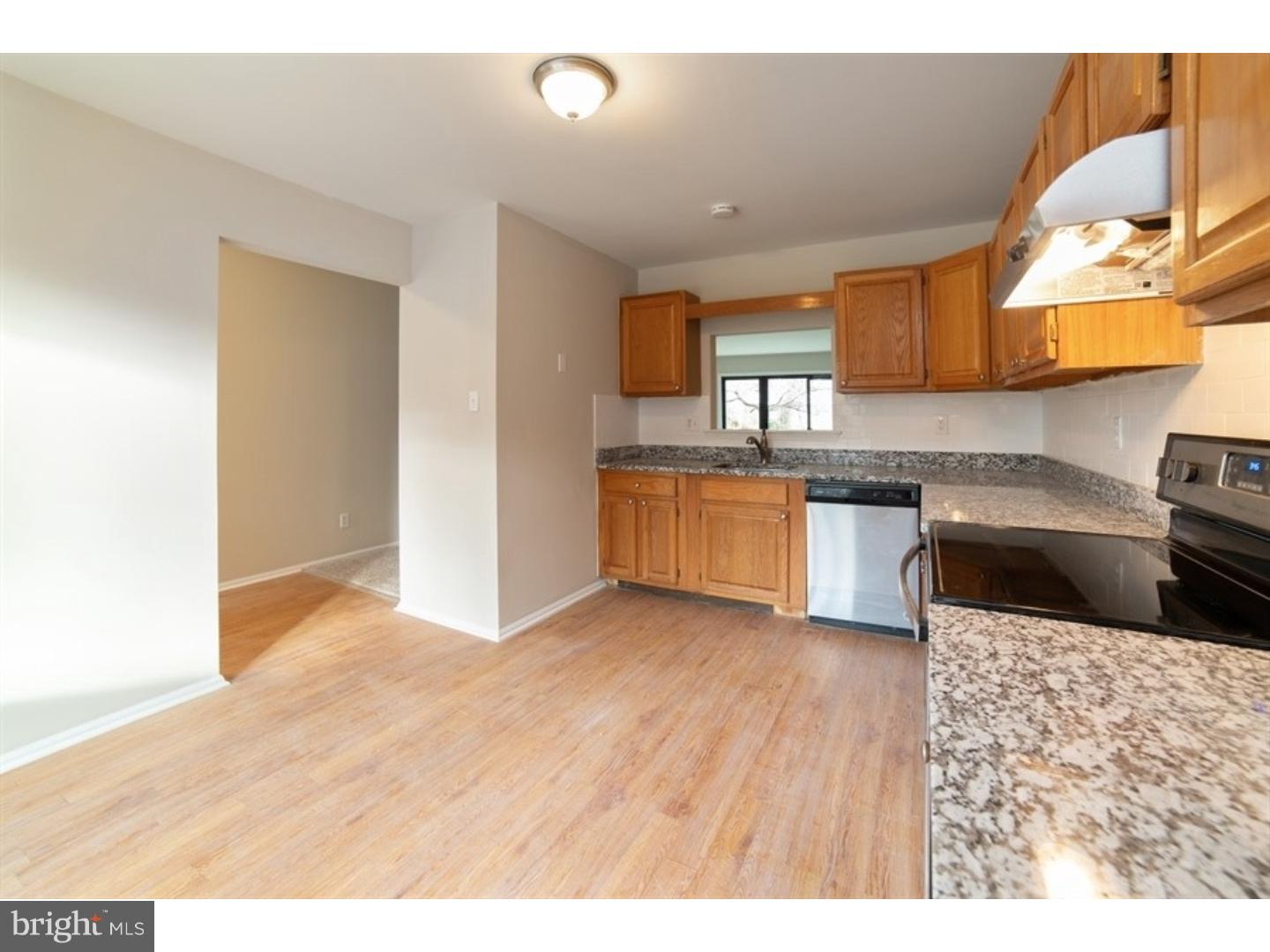 3103 A Chadbury Road Mount Laurel, NJ 08054 - Photo 11 of 25 Kitchen