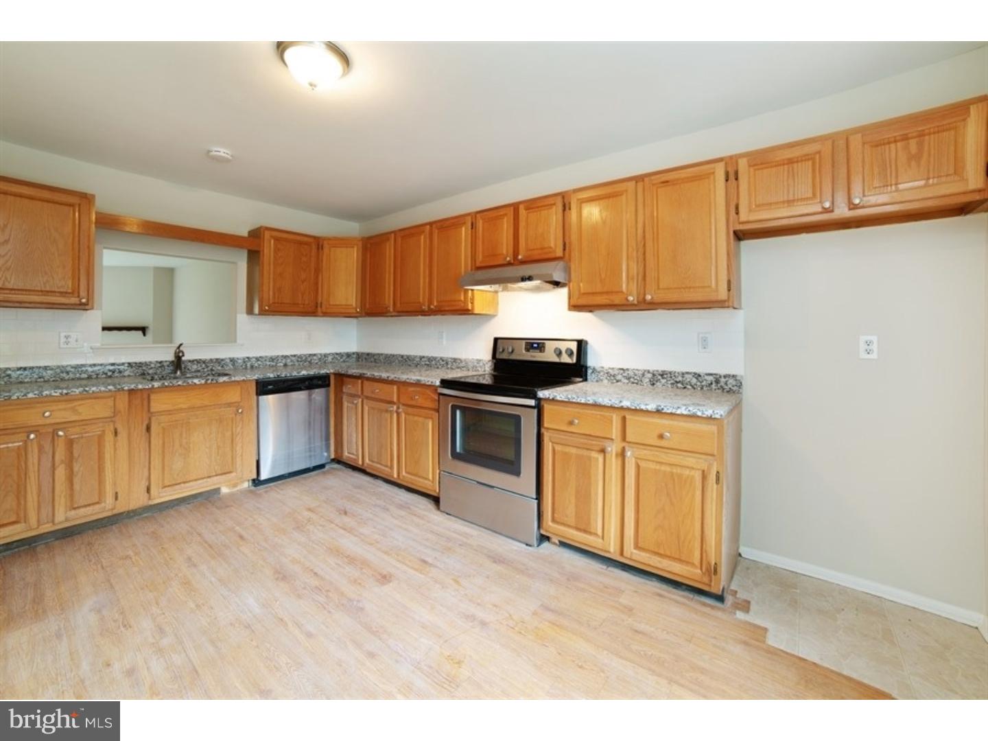 3103 A Chadbury Road Mount Laurel, NJ 08054 - Photo 12 of 25 Kitchen