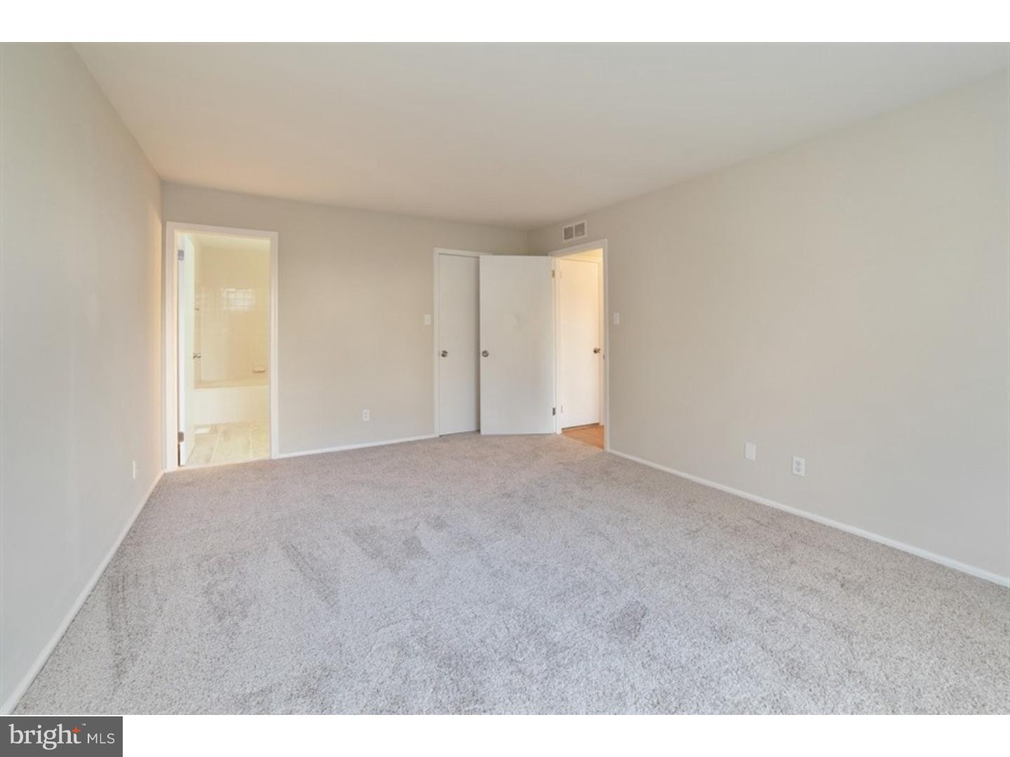 3103 A Chadbury Road Mount Laurel, NJ 08054 - Photo 14 of 25 Bedroom - Main