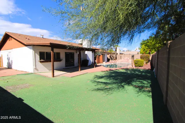 $2,499 | 621 West Los Lagos Vista Avenue, Mesa, AZ 85210