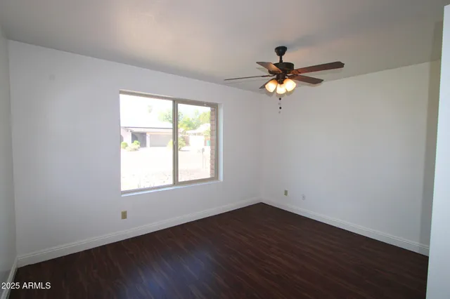 $2,499 | 621 West Los Lagos Vista Avenue, Mesa, AZ 85210