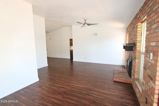 $2,499 | 621 West Los Lagos Vista Avenue, Mesa, AZ 85210