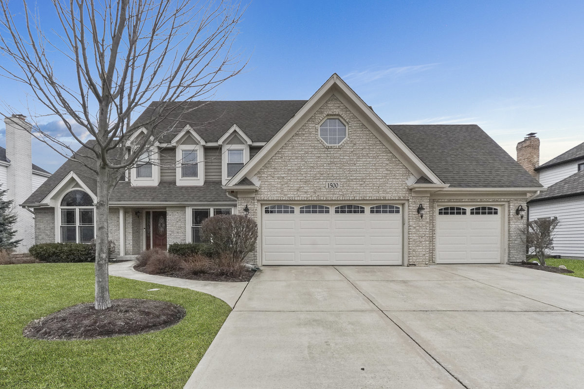 1500 Frenchmans Bend Drive, Naperville, IL 60564 Compass